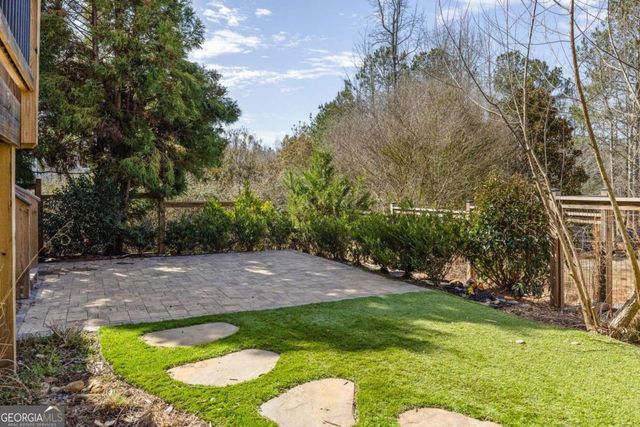 10528 Serenbe Lane, Chattahoochee Hills, GA 30268