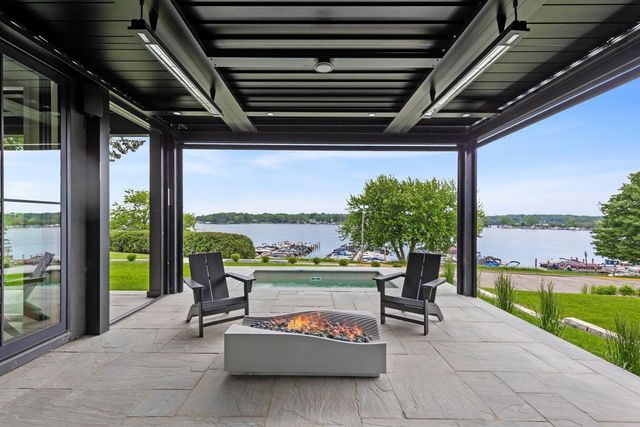 254 Lake Street, Excelsior, MN 55331