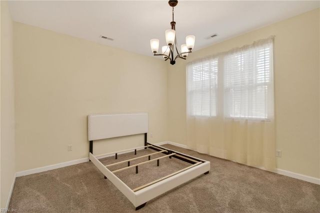 400 N 5th ST, Suffolk, VA 23434