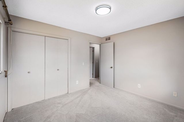 1790 Crestridge Lane, Eagan, MN 55122
