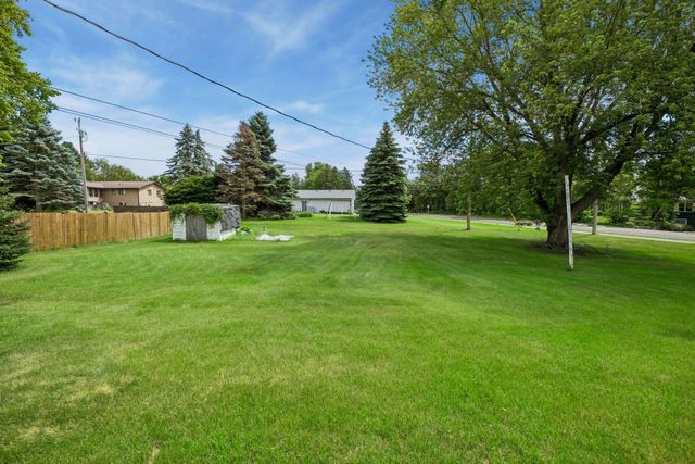 1790 Crestridge Lane, Eagan, MN 55122