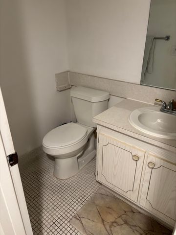321 Brighton H, Boca Raton, FL 33434