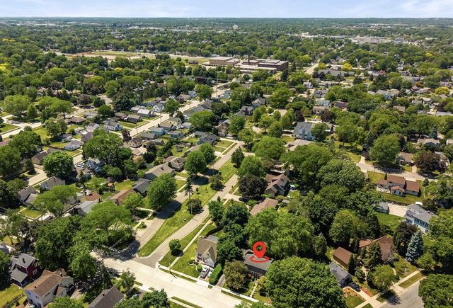 203 CEDAR STREET, Neenah, WI 54956