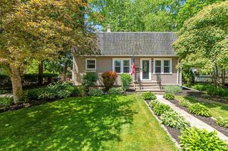 203 CEDAR STREET, Neenah, WI 54956