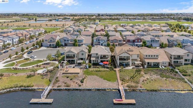 17863 Eastman Ct, Lathrop, CA 95330
