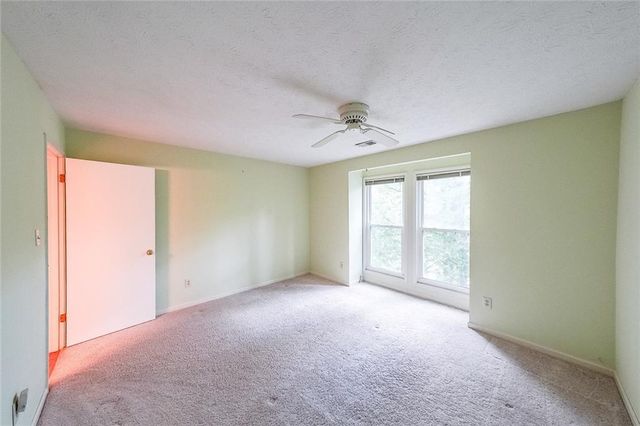 2214 Lake Pointe Circle, Roswell, GA 30075