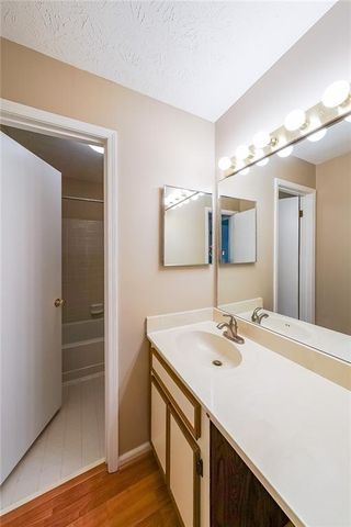 2214 Lake Pointe Circle, Roswell, GA 30075