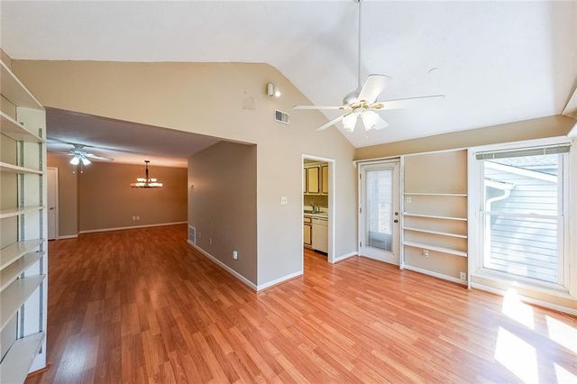 2214 Lake Pointe Circle, Roswell, GA 30075