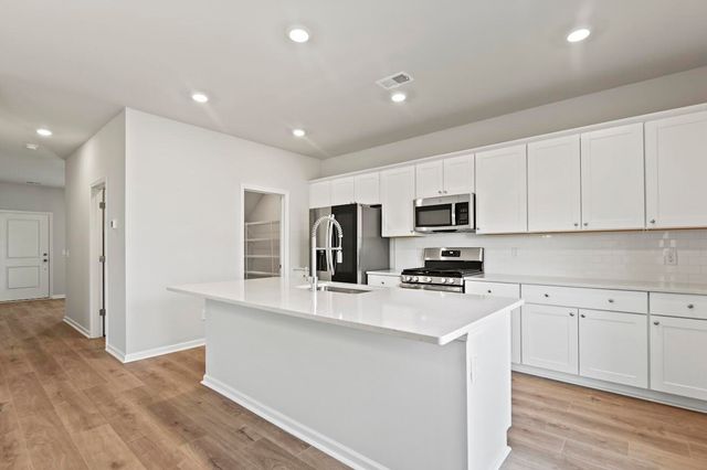 137 Wood Sage Run, Summerville, SC 29485