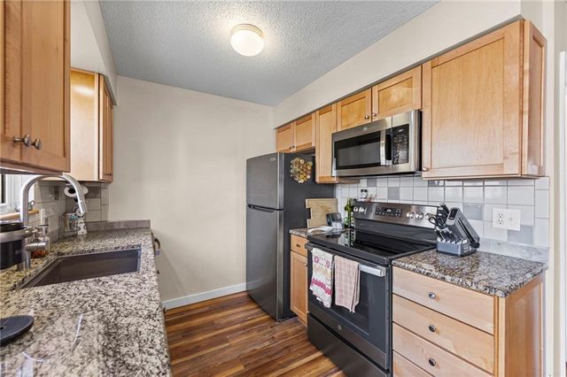 3619 NE 68th Terrace, Gladstone, MO 64119