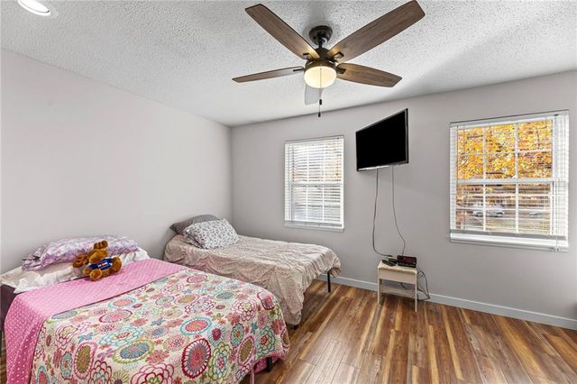 3619 NE 68th Terrace, Gladstone, MO 64119