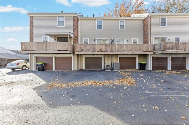 3619 NE 68th Terrace, Gladstone, MO 64119