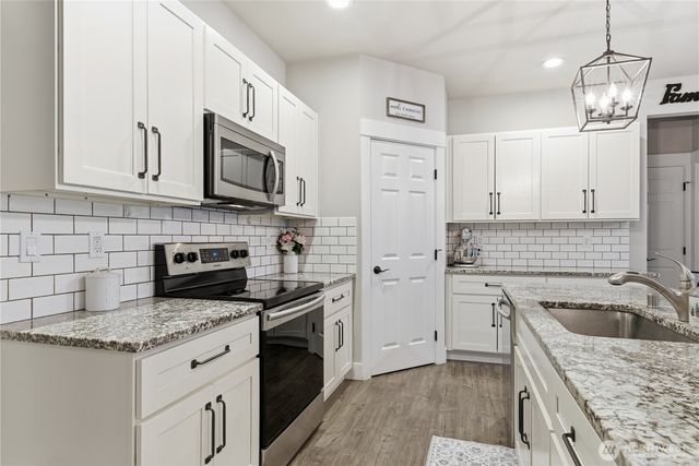 627 W Camas Court, Mccleary, WA 98557