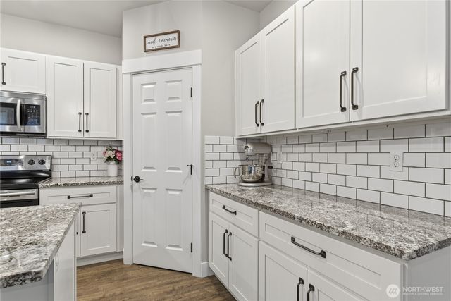 627 W Camas Court, Mccleary, WA 98557