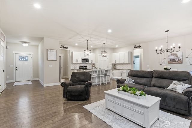 627 W Camas Court, Mccleary, WA 98557