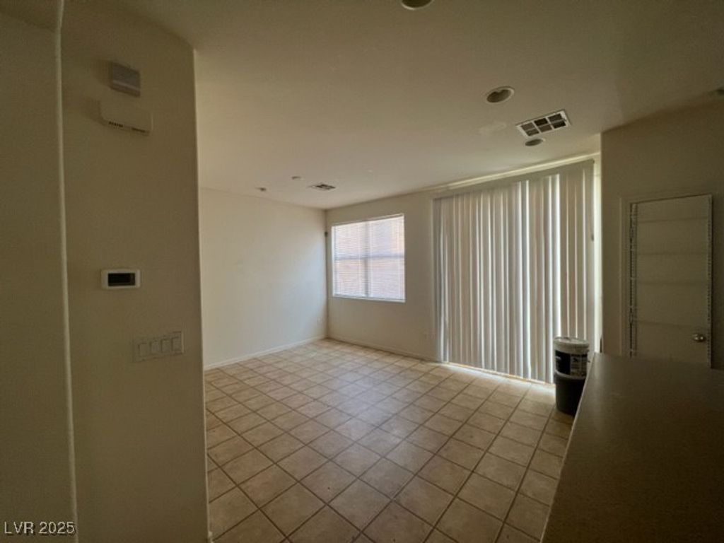 4537 Hearts Desire Avenue, Las Vegas, NV 89115