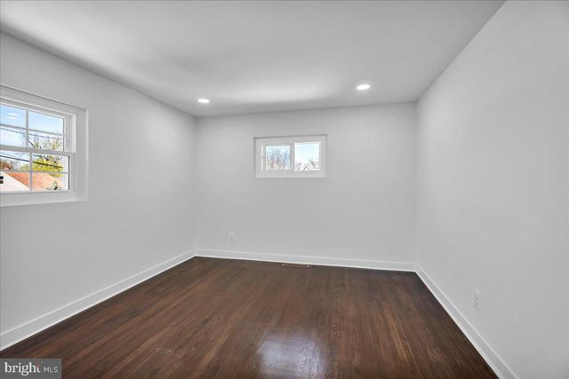 328 KELLER RD, Glendora, NJ 08029