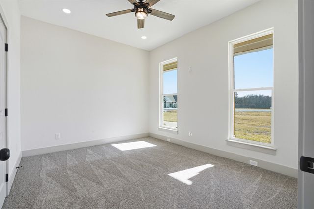 1081 Paradise Parkway, Poolville, TX 76487