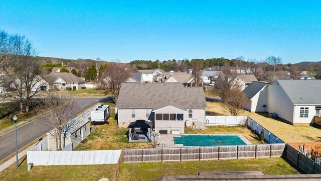 136 Thoroughbred Drive NW, Cleveland, TN 37312