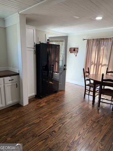 6937 W Currahee Street, Toccoa, GA 30577