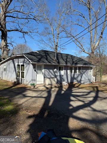 6937 W Currahee Street, Toccoa, GA 30577