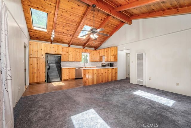 771 Woodland, Crestline, CA 92325