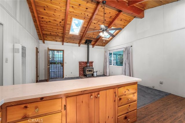 771 Woodland, Crestline, CA 92325