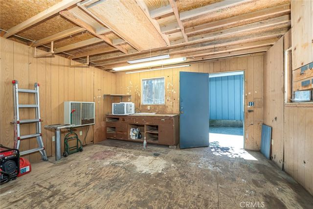 771 Woodland, Crestline, CA 92325