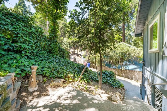 771 Woodland, Crestline, CA 92325