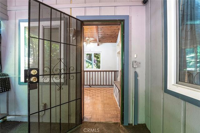 771 Woodland, Crestline, CA 92325