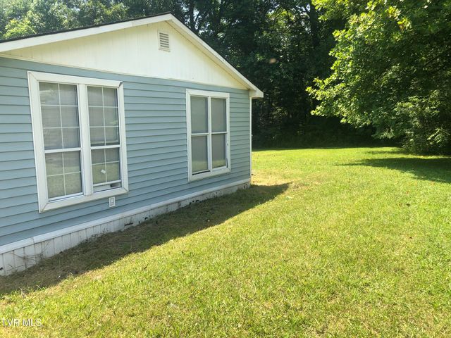 107 Love Blevins Lane, Erwin, TN 37650
