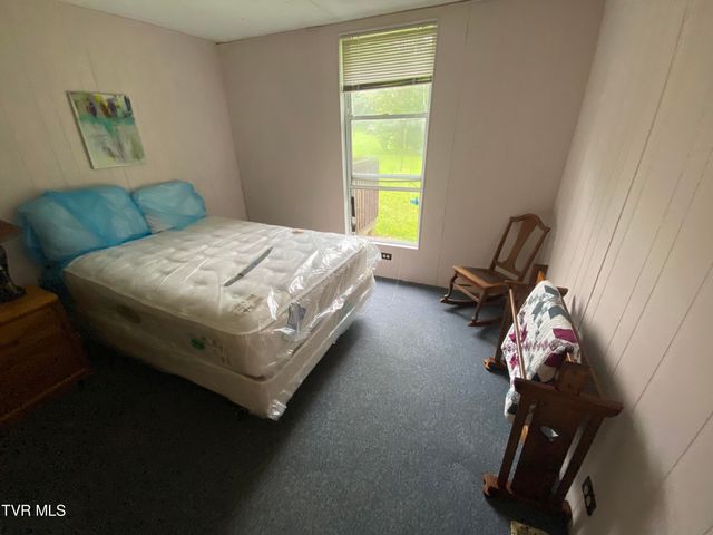107 Love Blevins Lane, Erwin, TN 37650