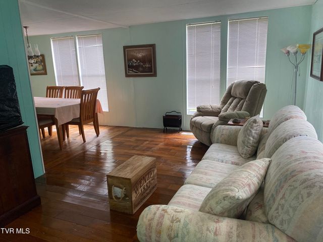 107 Love Blevins Lane, Erwin, TN 37650