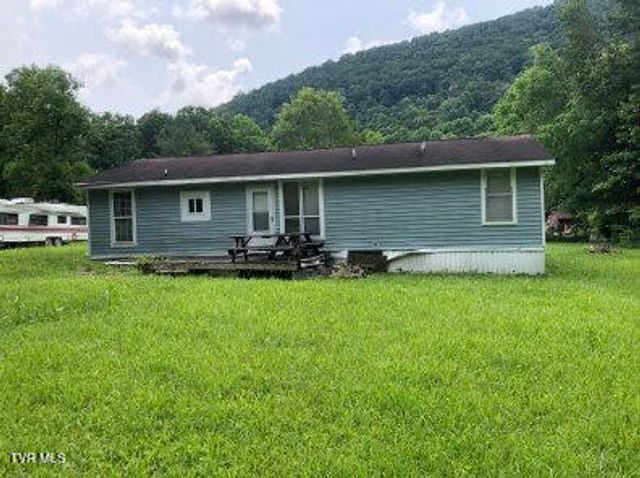 107 Love Blevins Lane, Erwin, TN 37650
