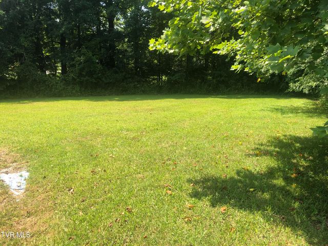 107 Love Blevins Lane, Erwin, TN 37650
