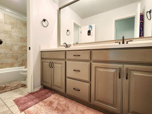 18600 Luna Drive, Edmond, OK 73012