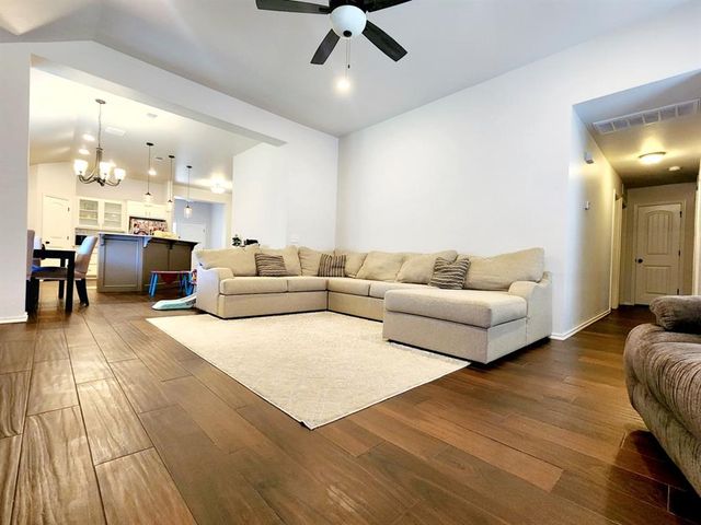 18600 Luna Drive, Edmond, OK 73012