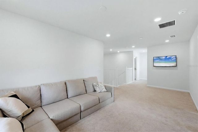 6126 BLUESTAR COURT, Lakewood Ranch, FL 34211