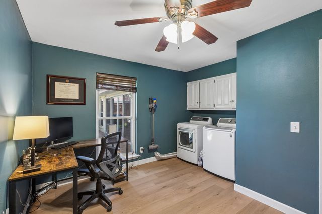 411 Creekside Drive, Richardson, TX 75081