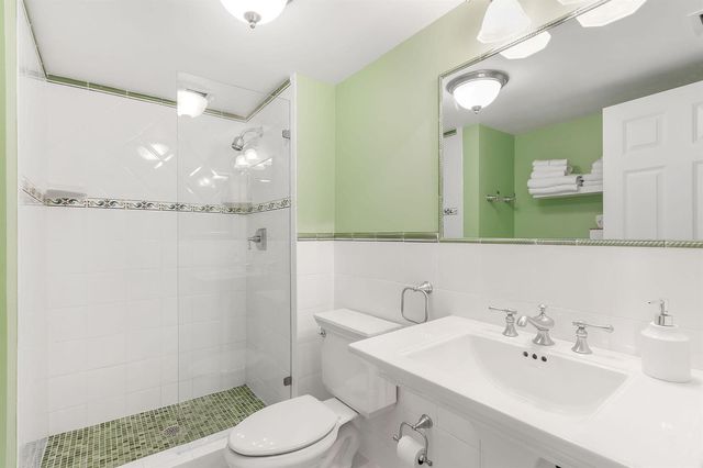2000 S Ocean Drive 1810, Fort Lauderdale, FL 33316