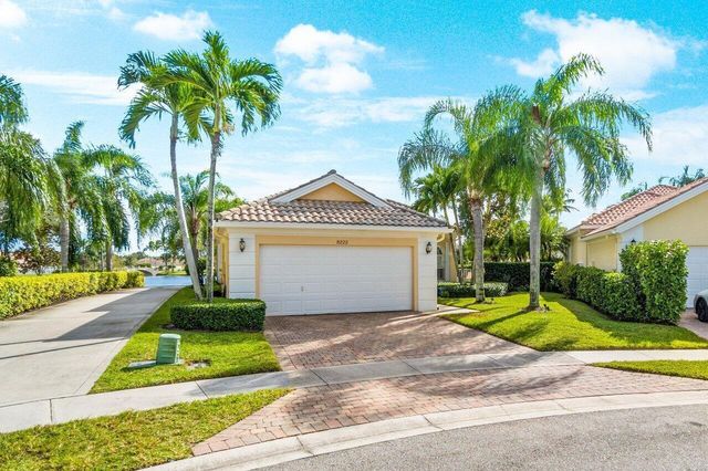 8222 Dominica Place, Wellington, FL 33414