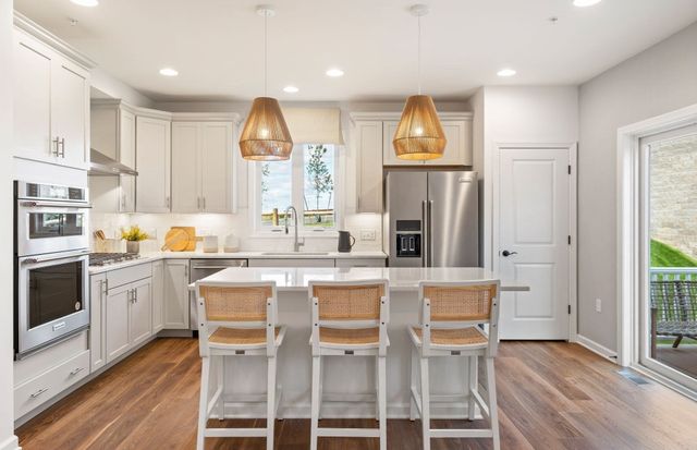 23 Emerald Run 0014, Shrewsbury, MA 01545