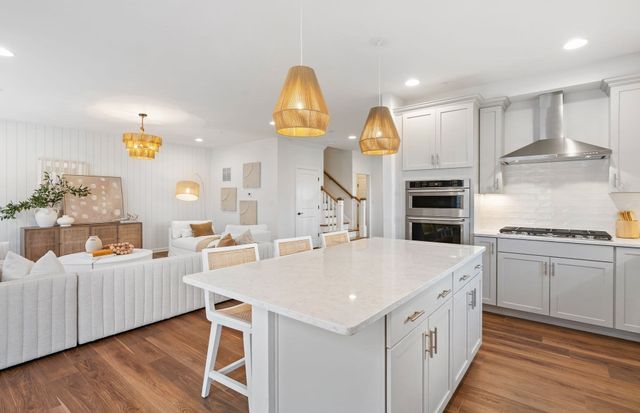 23 Emerald Run 0014, Shrewsbury, MA 01545