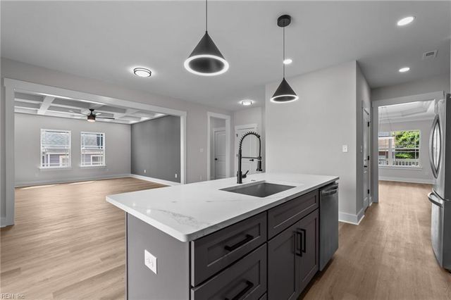 433 Cooper ST, Hampton, VA 23669