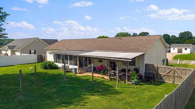 112 Mulberry Lane NE, Cleveland, TN 37312
