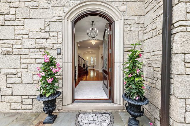 443 S Madison Street, Hinsdale, IL 60521