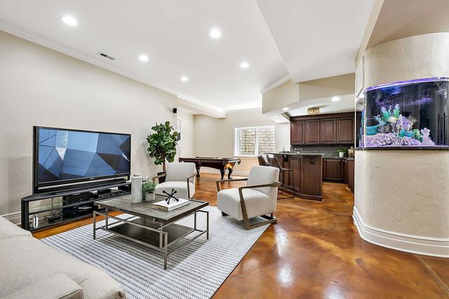 443 S Madison Street, Hinsdale, IL 60521