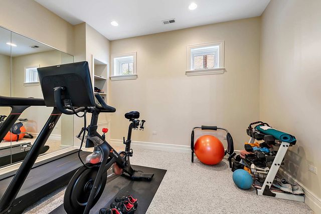 443 S Madison Street, Hinsdale, IL 60521