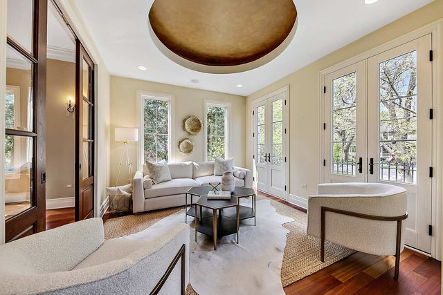 443 S Madison Street, Hinsdale, IL 60521