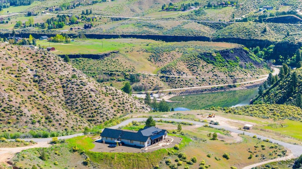 48 Robie Springs Road, Boise, ID 83716 photo 2